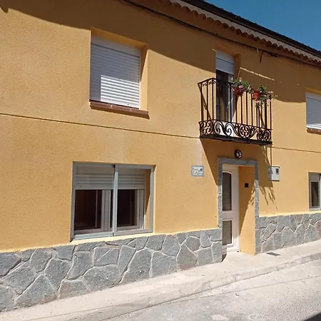 Estajero Holiday home *